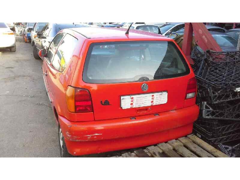volkswagen polo berlina (6n1) del año 1996