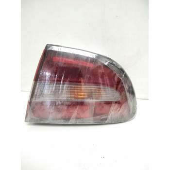 Recambio de piloto trasero derecho para mitsubishi galant berlina (e50) 1.8 cat referencia OEM IAM 0431593R  