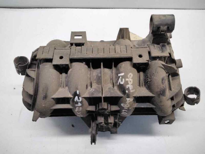 Recambio de colector admision para opel agila referencia OEM IAM   