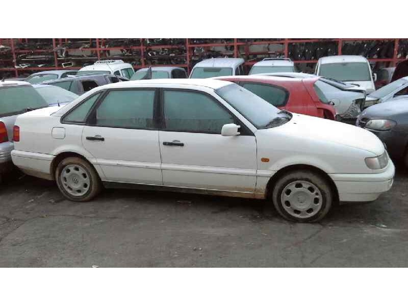 volkswagen passat berlina (3a2) del año 1996