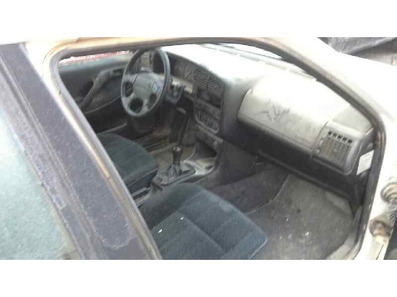 volkswagen passat berlina (3a2) del año 1996