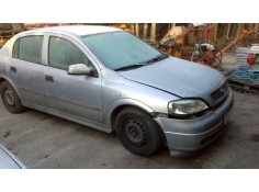 opel astra g berlina del año 2000 2
