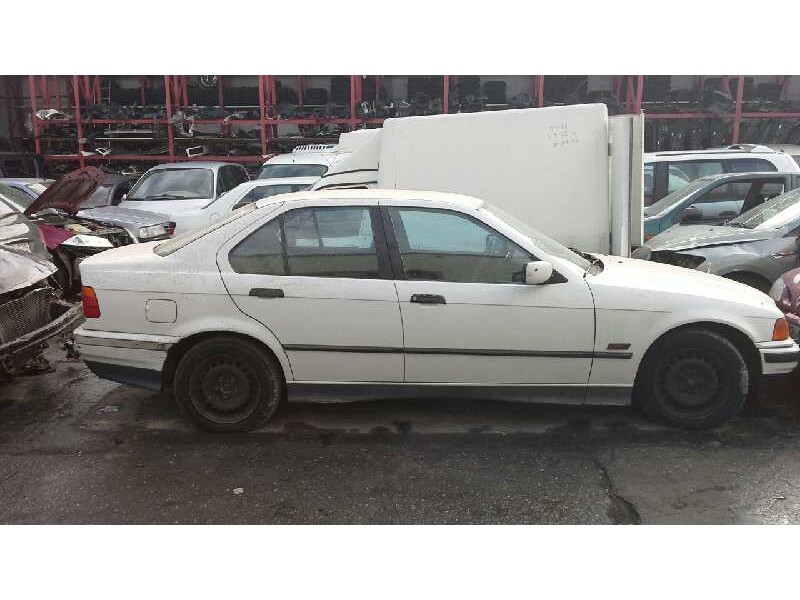 bmw serie 3 berlina (e36) del año 1996