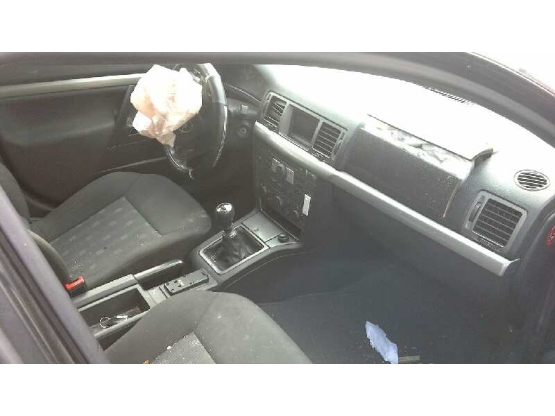 opel vectra c berlina del año 2008