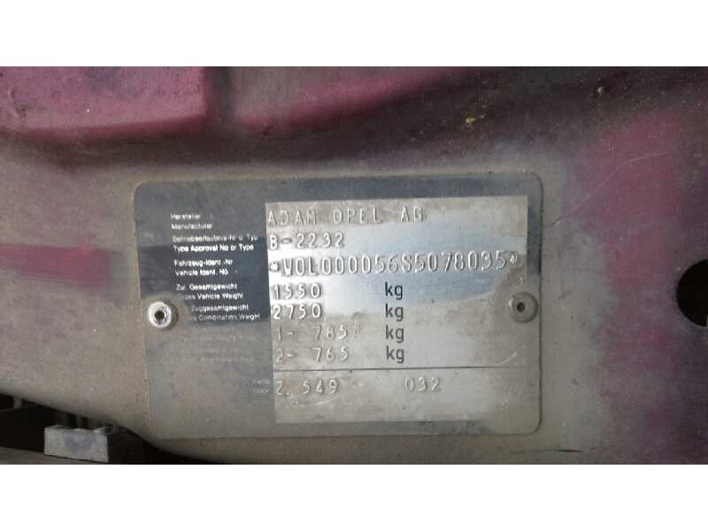 opel astra f berlina del año 1995