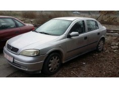 opel astra g berlina del año 2001 2