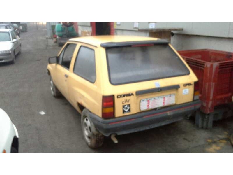 opel corsa a del año 1986