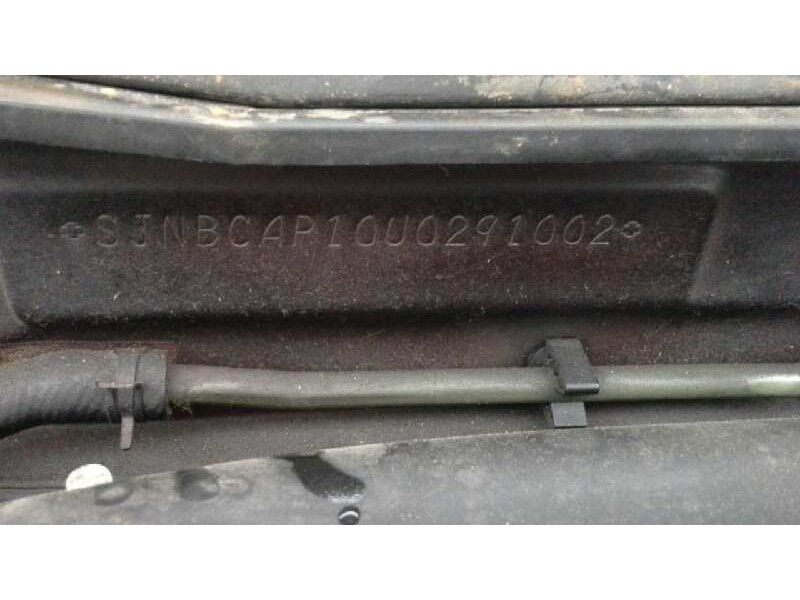 nissan primera berl./familiar (p10/w10) del año 1992