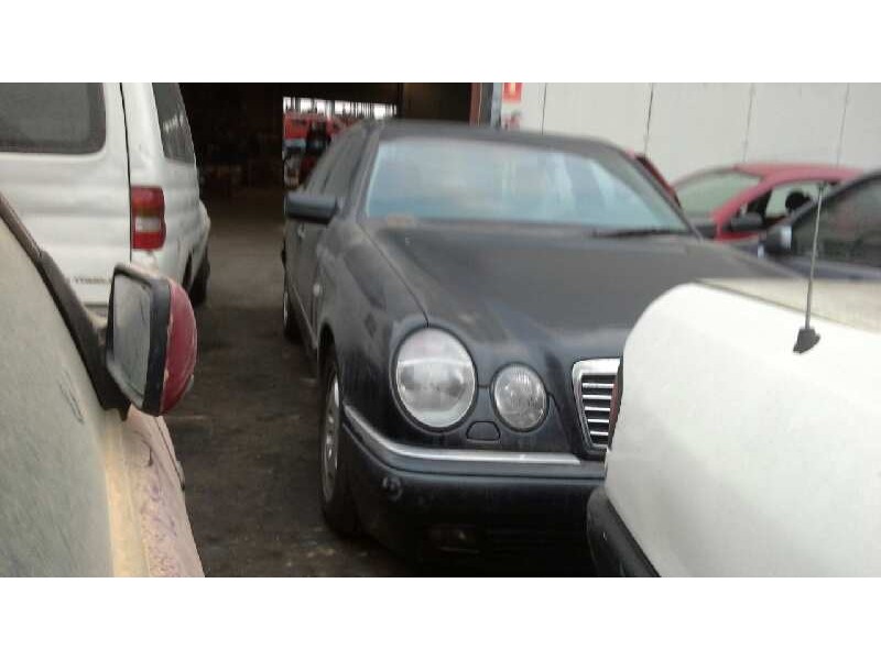 mercedes clase e (w210) berlina diesel del año 1998