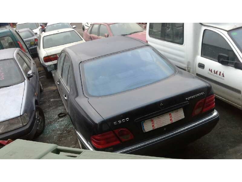 mercedes clase e (w210) berlina diesel del año 1998