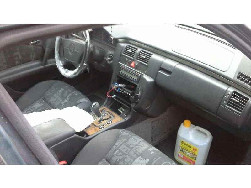mercedes clase e (w210) berlina diesel del año 1998