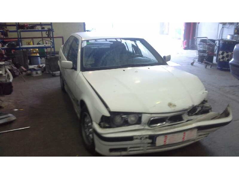 bmw serie 3 berlina (e36) del año 1995