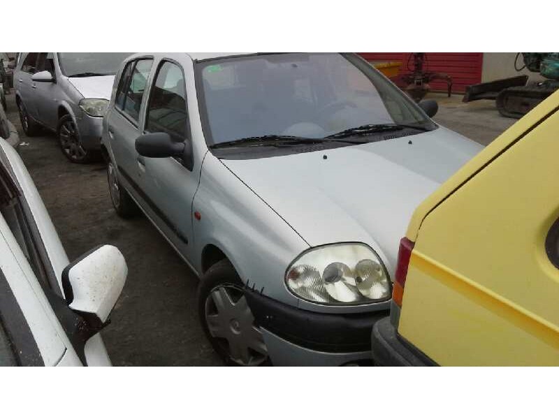 renault clio ii fase i (b/cbo) del año 2001