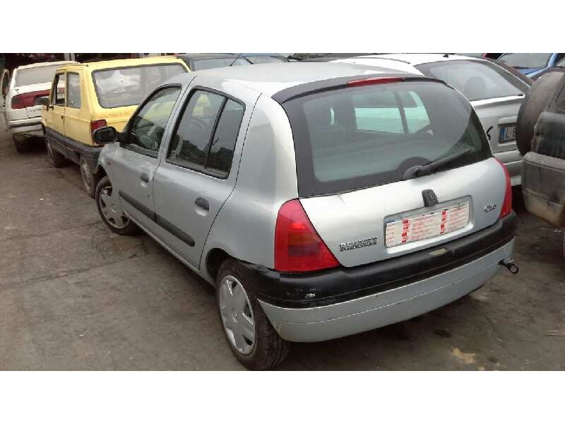 renault clio ii fase i (b/cbo) del año 2001