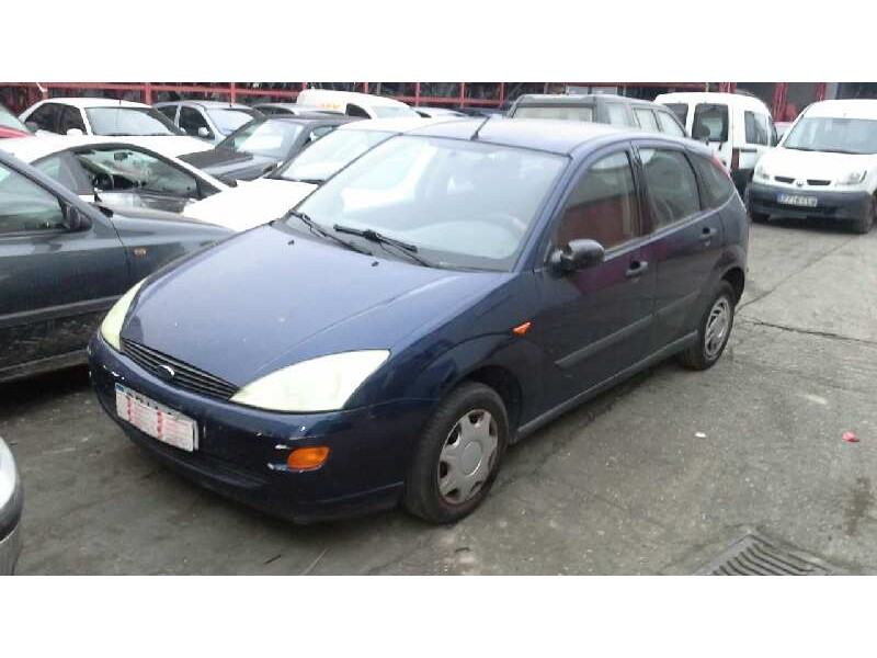 ford focus berlina (cak) del año 1999