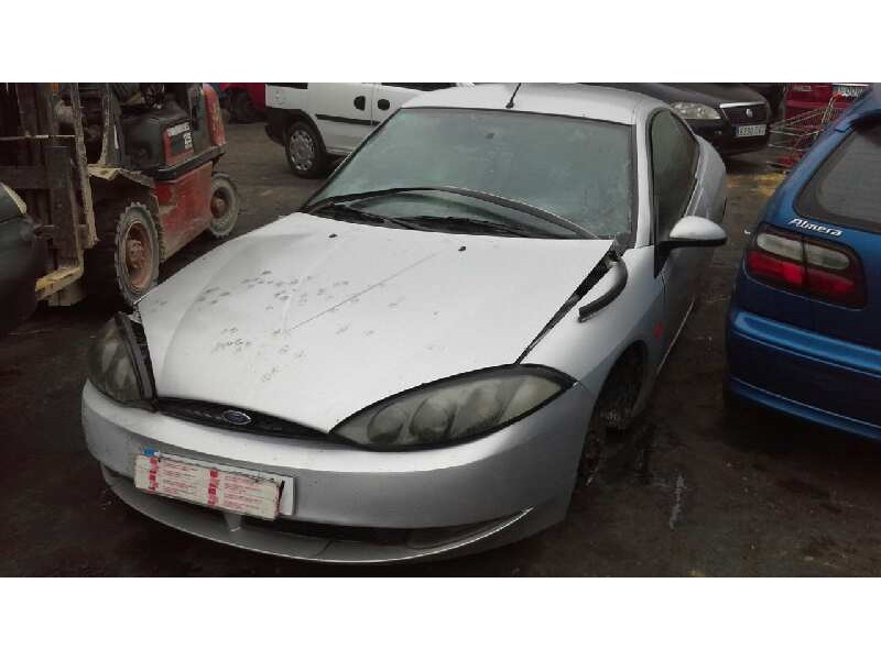 ford cougar (mc) del año 2000