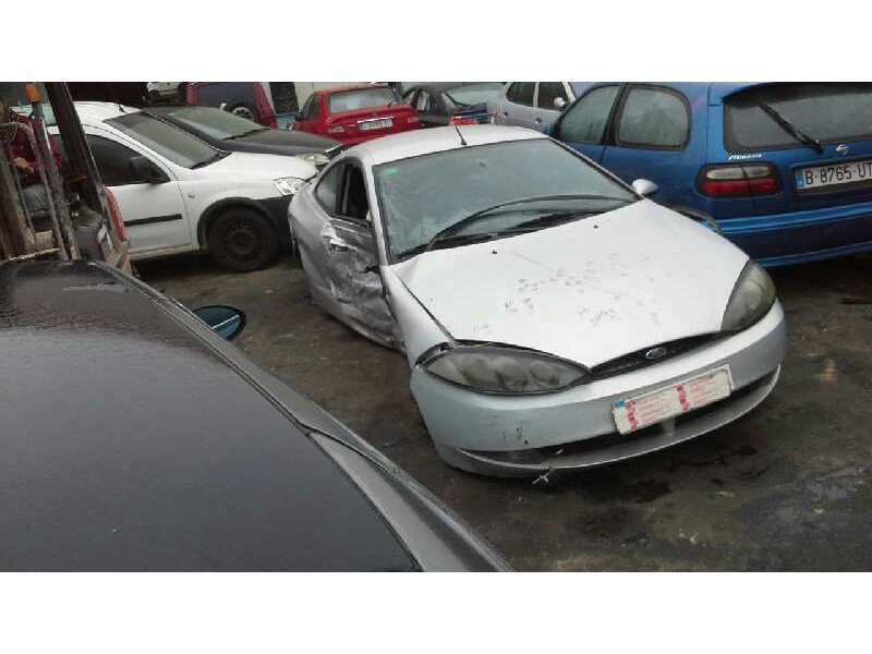 ford cougar (mc) del año 2000