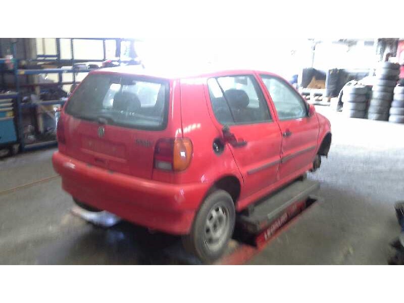 volkswagen polo berlina (6n1) del año 1997
