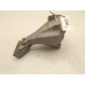 SOPORTE MOTOR DERECHO SUPERIOR 2211881916 