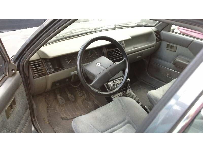 renault r-11 del año 1987