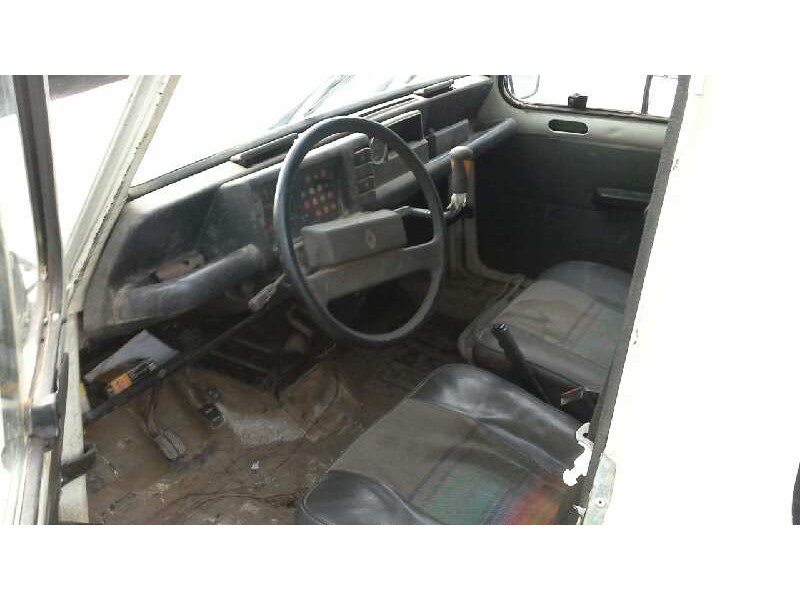 renault 4 berlina/familiar/furgoneta del año 1988