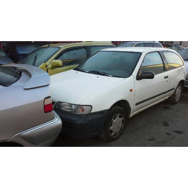 nissan almera (n15) del año 1998