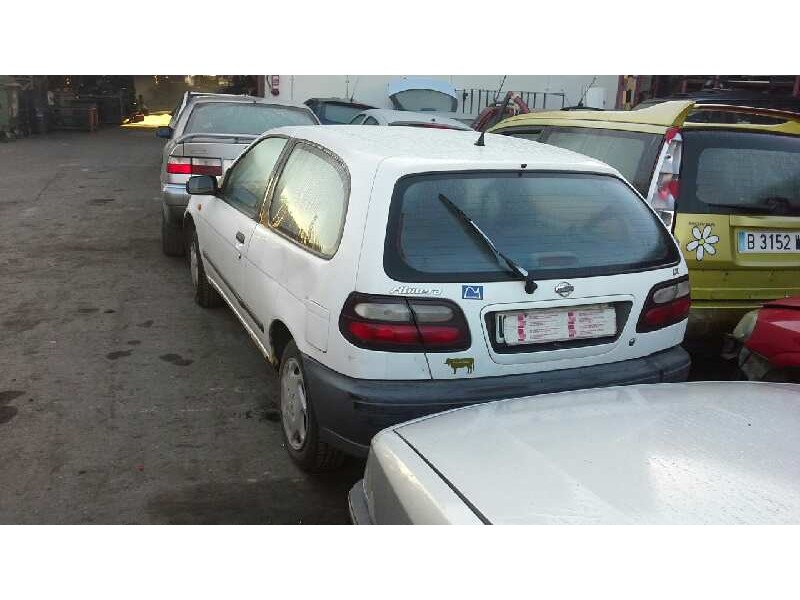 nissan almera (n15) del año 1998