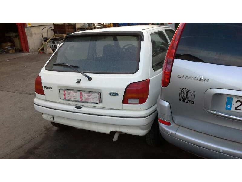ford fiesta berl./courier del año 1994