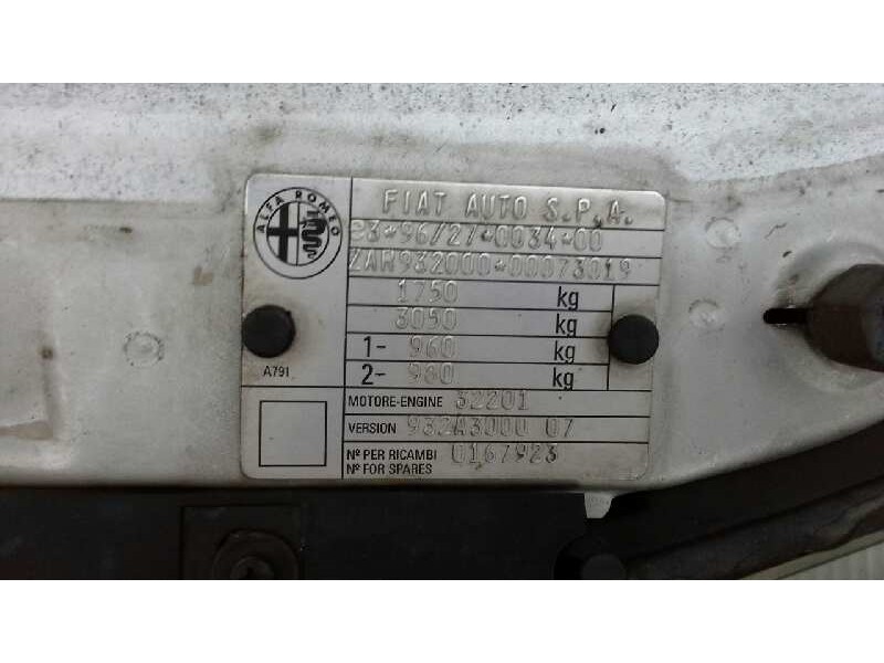 alfa romeo 156 (116) del año 1999