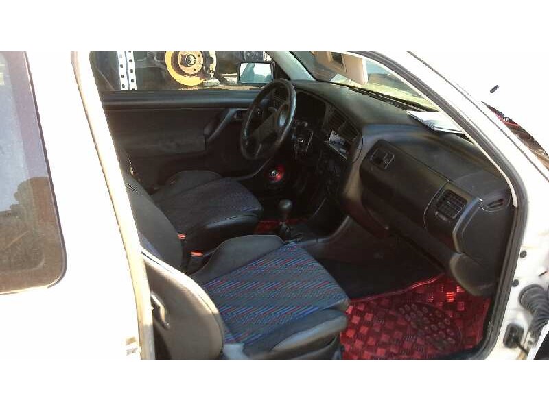 volkswagen golf iii berlina (1h1) del año 1992