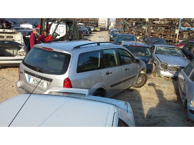 ford focus turnier (cak) del año 2001
