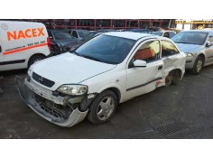opel astra g berlina del año 2000 2