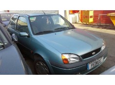 ford fiesta berlina (dx) del año 2001 2