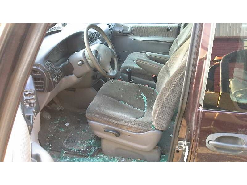 chrysler voyager (gs) del año 1998