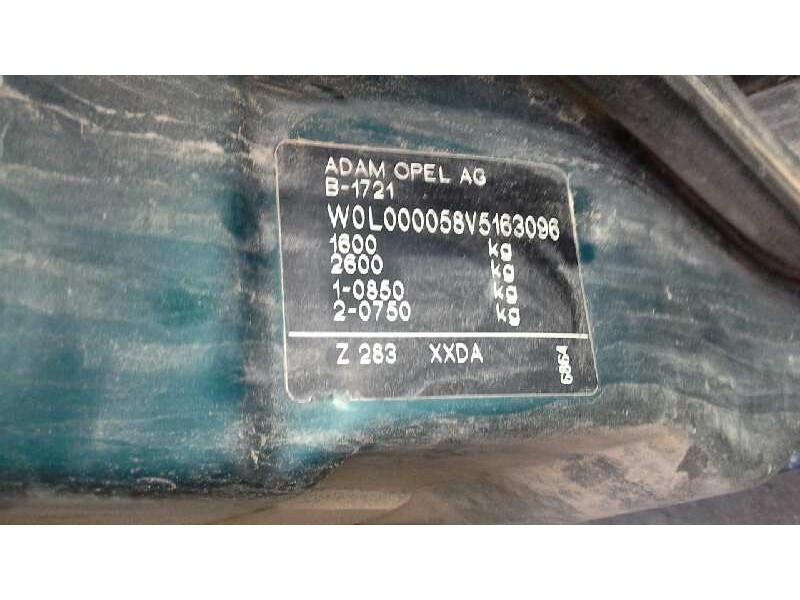 opel astra f berlina del año 1997