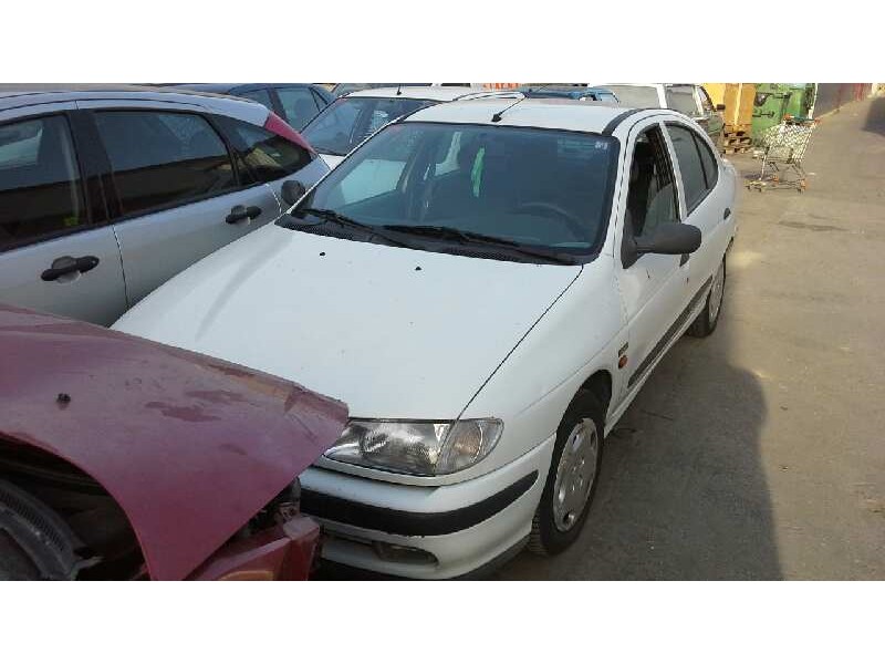 renault megane i classic (la0) del año 1997