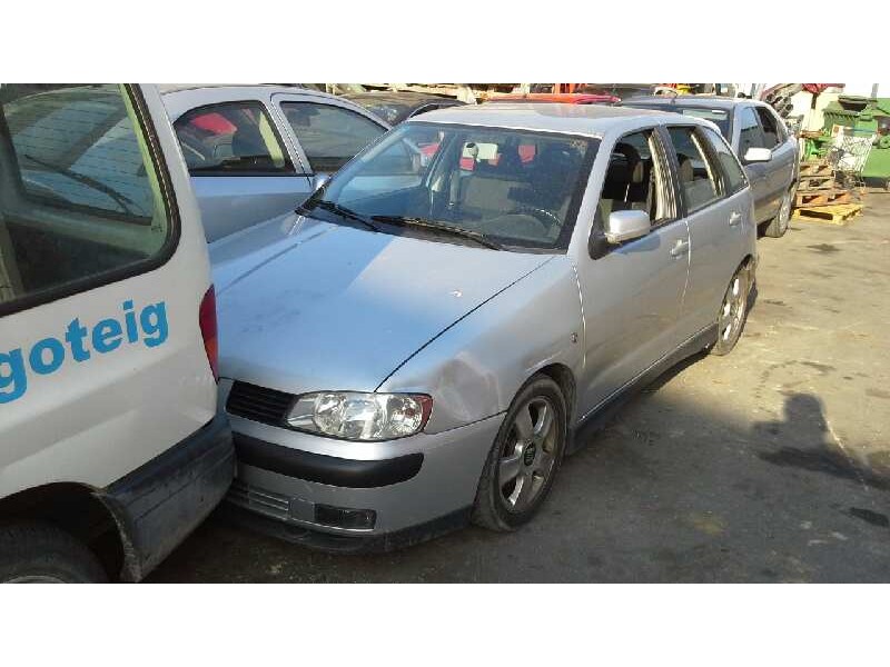 seat ibiza (6k1) del año 2000