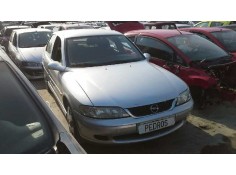 opel vectra b berlina del año 2001