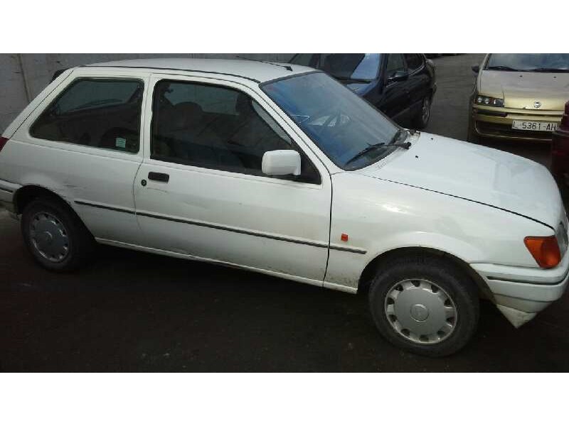 ford fiesta berl./courier del año 1993