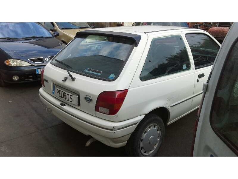 ford fiesta berl./courier del año 1993