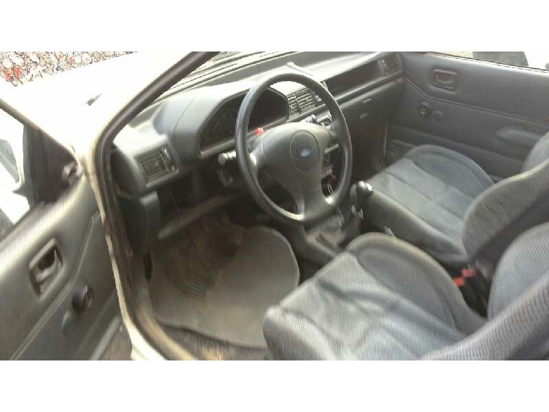 ford fiesta berl./courier del año 1993