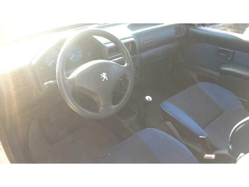 peugeot 106 (s2) del año 1999