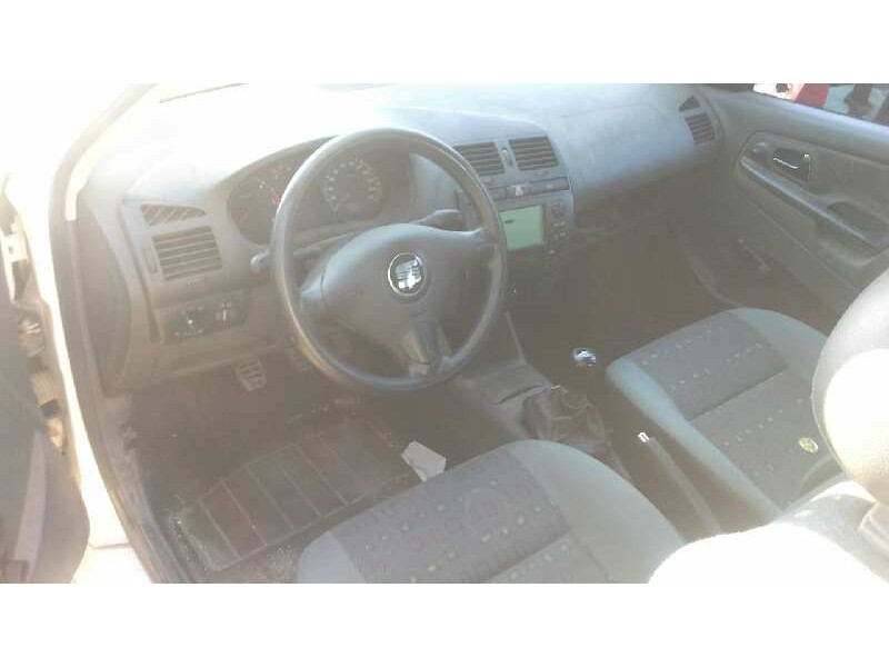 seat ibiza (6k1) del año 2001