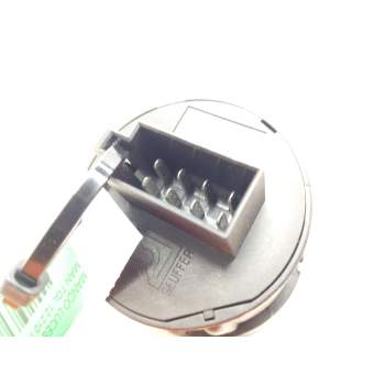 Recambio de mando luces para man tgl 12.210 tgl 12.210 4x2bb referencia OEM IAM 812553250193  