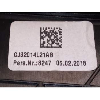 Recambio de aireador central para land rover evoque 2.0 td4 cat referencia OEM IAM GJ32014L21AB  