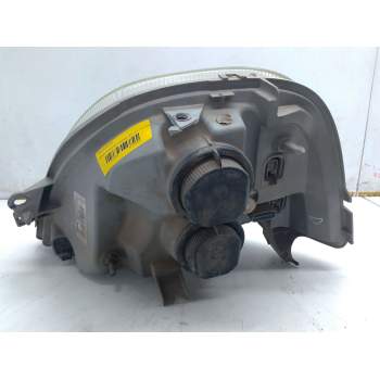 Recambio de faro derecho para nissan interstar furgoneta (x70) dci 100 referencia OEM IAM 8200163518E  