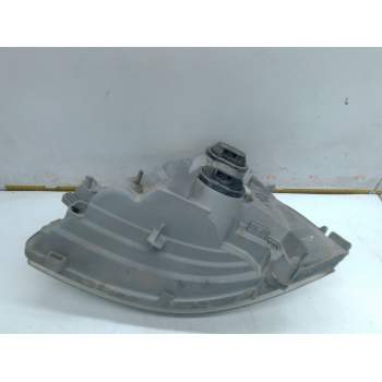 Recambio de faro derecho para nissan interstar furgoneta (x70) dci 100 referencia OEM IAM 8200163518E  