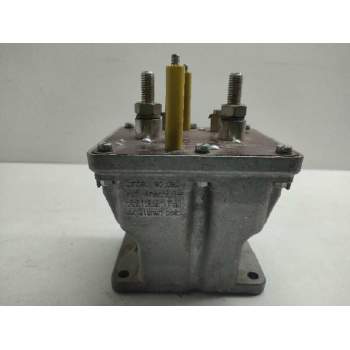 Recambio de interruptor bateria para barreiros 300 camion referencia OEM IAM 0333301010  