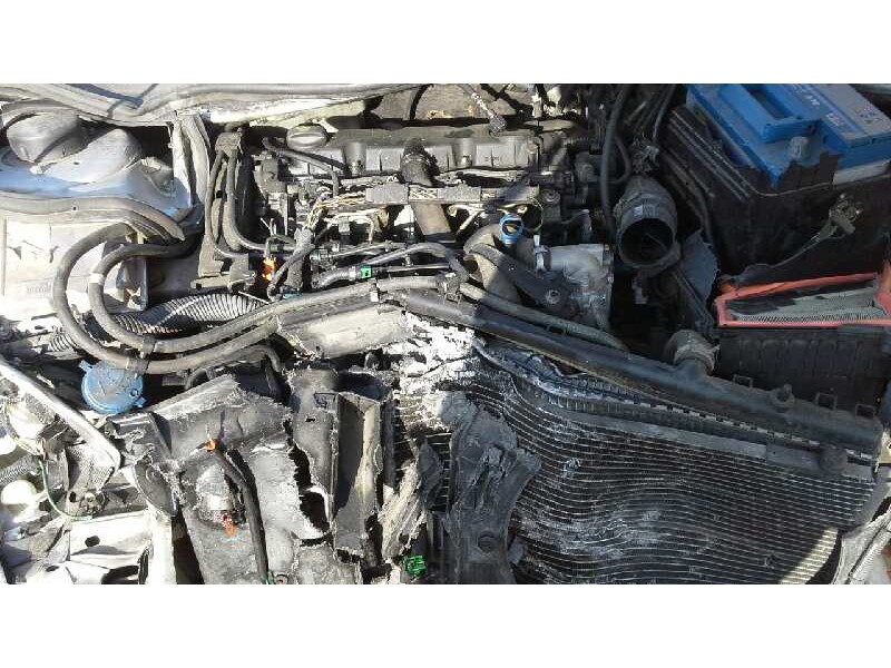 peugeot 206 berlina del año 2000