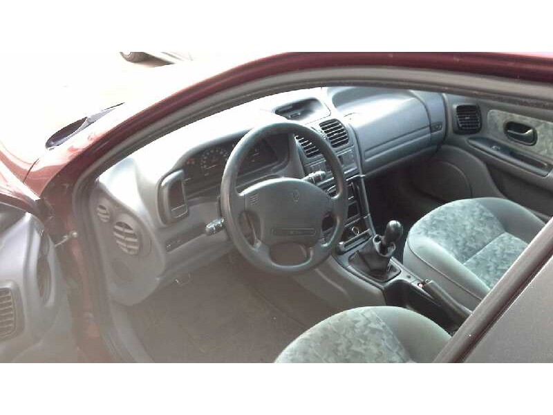 renault laguna (b56) del año 1994